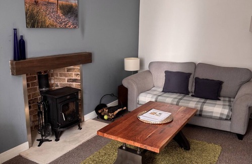 Nairn House | Seaforth cottage - Dog friendly
