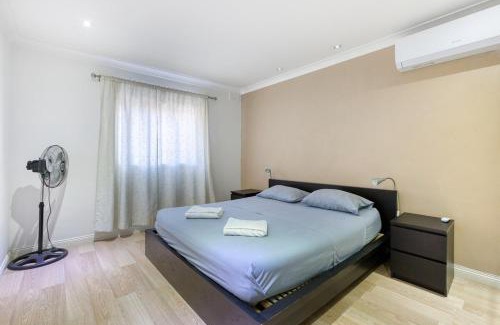 Pieta Apartment | Seafront 3 bedroom apartment