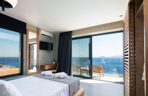 Vizari Villa | Seafront elegant villas, with infinity pools & devine views!