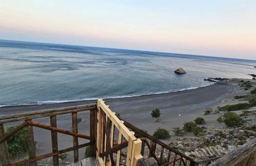 Archanes-Asterousia Apartment | Seafront house with private beach in South Crete