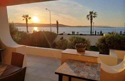 Qawra House | Seafront Semi-Villa with Stunning Seaview