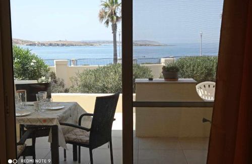 Qawra House | Seafront Semi-Villa with Stunning Seaview