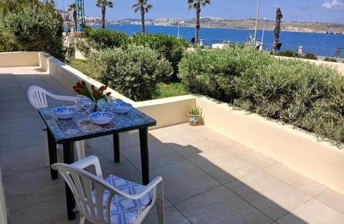 Qawra House | Seafront Semi-Villa with Stunning Seaview