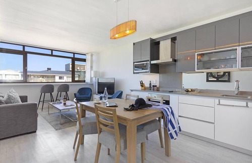 Mouille Point Apartment | Seahill Luxury Apartment - Mouille Point