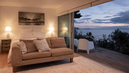 Raumati South House | Seascapes Waterfront 3