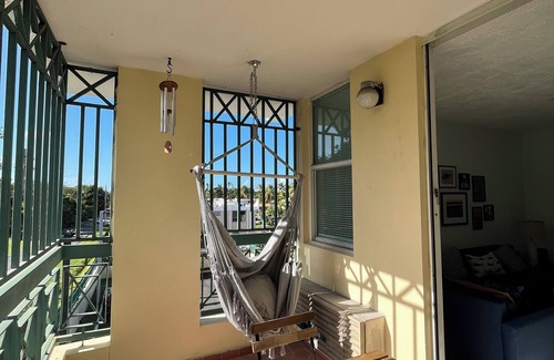 Vilomar Apartment | Seaside Duplex Retreat With a Pool and Steps from the Beach