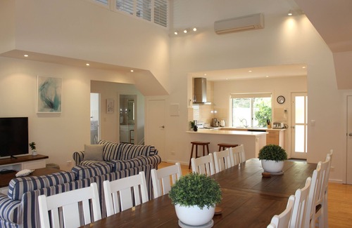 Brownlow Ki House | Seaside Garden Cottages: The Villa, Beautiful & Private Kingscote Accommodation