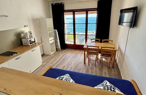 Calcatoggio Apartment | Seaside holiday flat for 2 with terrace, pool, and restaurant