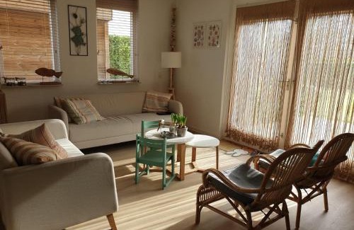 Wemeldinge House | Seaside Holiday Home with Sauna