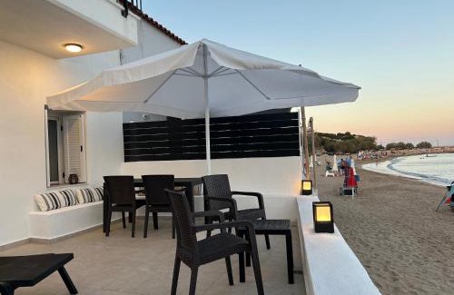 Mastichochoria Villa | Seaside Luxury Komi Beach Villa