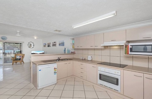 Arcadia House | Seaside Sanctuary Marine Pde