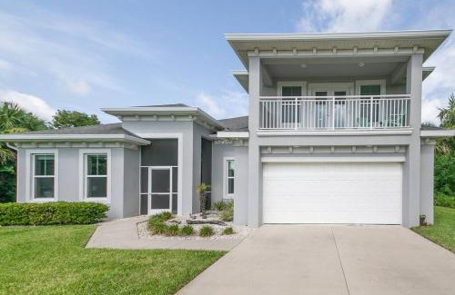 Melbourne Beach House | Seaside Serenity -Private Pool with Beach Access