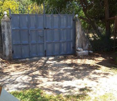 Kilifi Ski Chalet | Seaside Tranquil Beach studio