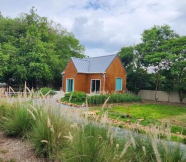 Cho Lae Bed & Breakfast | Season to table