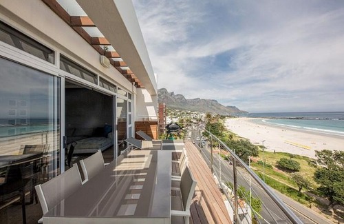 Camps Bay Apartment | Seasonsfind - The Sunset