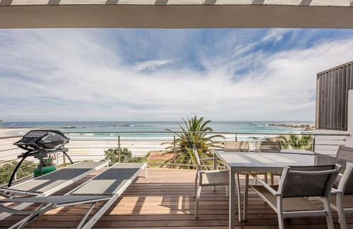 Camps Bay Apartment | Seasonsfind - The Sunset