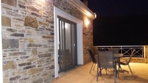 Kymi-Aliveri House | Seastone Villas