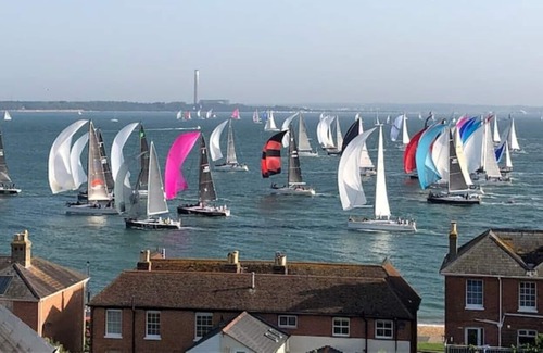 Cowes Apartment | Seaview apartment, 2bed uninterrupted Solent views