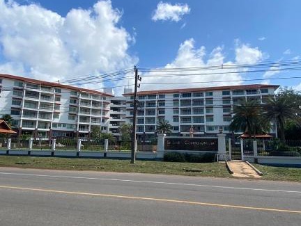 Kram Apartment | Seaview Beachfront Maephim Beach A12 A13