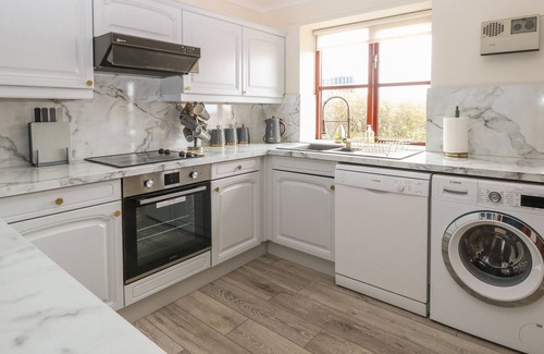 Salthouse Cottage | Seaview Cottage