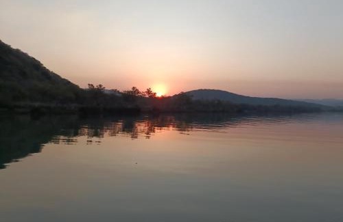 Mdumbi Ski Chalet | Seaview Cottage