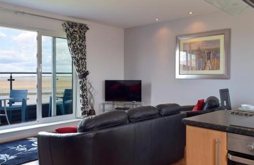 Llanelli House | Seaview
