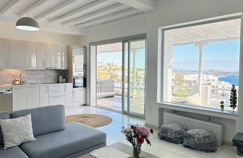 Agios Stefanos Apartment | Seaview & Jacuzzi