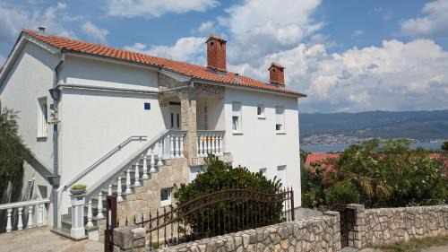 Dobrinj Apartment | Seaview Villa Anita with Two Bedrooms and private Pool