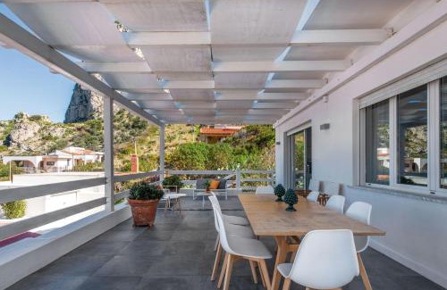Capo Zafferano Villa | Seaview Villa In Mongerbino by Wonderful Italy