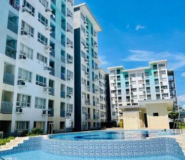 Sasa Hotel | Seawind Studio Staycation