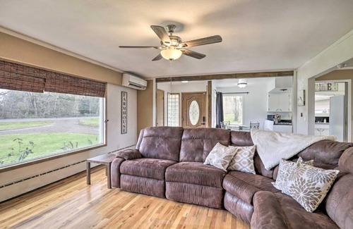 Albany House | Secluded Albany Escape, Pet Friendly with Fee