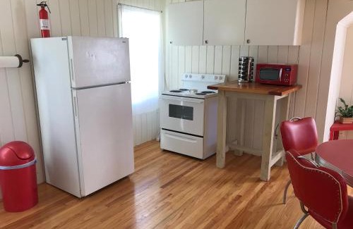 Mission Valley West Apartment | Secluded, Charming and Unique! Spacious Apartment EXCELLENT Central Location