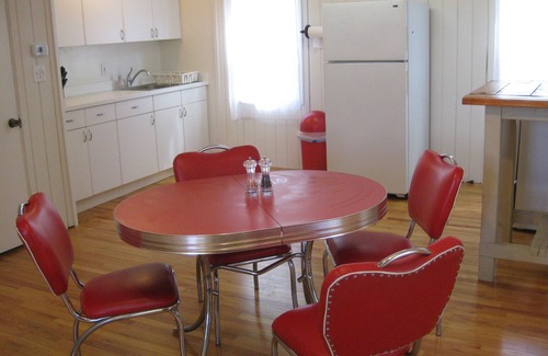 Mission Valley West Apartment | Secluded, Charming and Unique! Spacious Apartment EXCELLENT Central Location