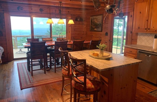 Tate House | Secluded & Cozy Log Cabin w/Expansive Deck Views