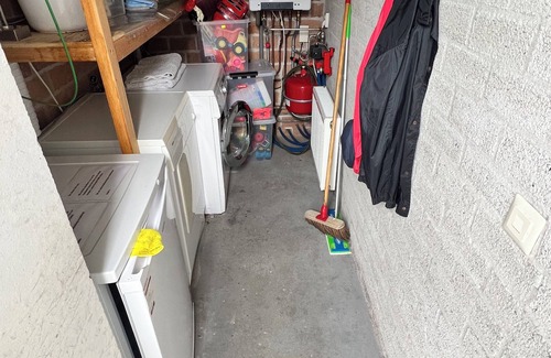 Ouddorp House | Secluded family house at park with all facilities