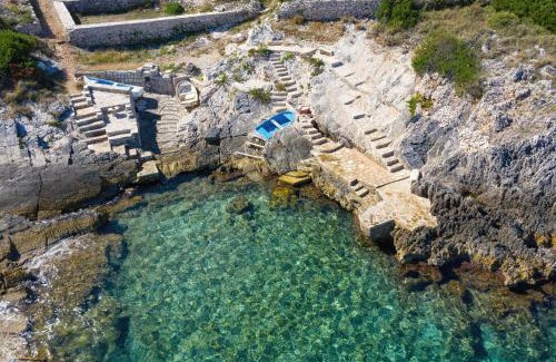 Vela Luka House | Secluded fisherman's cottage Cove Stiniva, Korcula - 11389