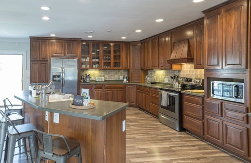 Monroe Bridge House | Secluded Home Near Mount Snow - 22 Acres, 4,500 sq. ft., Hot Tub, Pet-Friendly!