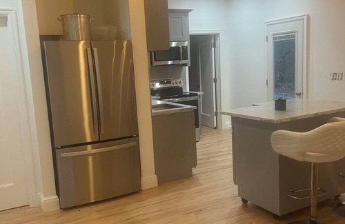 Center Moriches House | Secluded home with cottage