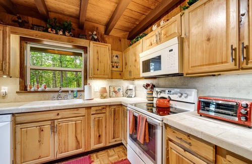 Cullowhee House | Secluded Lake Glenville Compound Prime Lake View