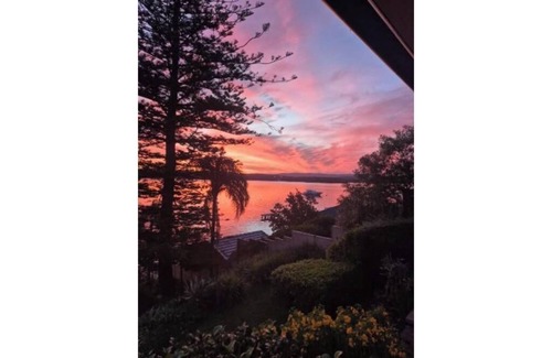 Coal Point Cottage | Secluded Lake Hideaway