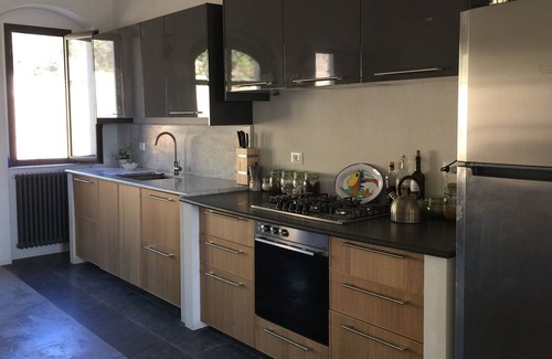 Noto Villa | Secluded luxury villa near Noto, southern Sicily, sleeping 9/10 in 4 bedrooms.