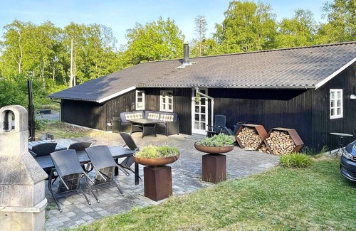 Helberskov Strand House | Secluded Retreat with Hot Tub - By Traum Ferienwohnungen