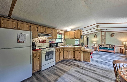 Arkdale Cabin | Secluded Woodsy Cabin: Hike, Fish, Hunt + ATV!