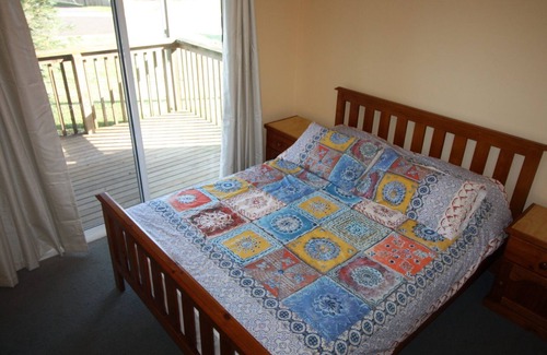 Manyana House | Seconds To Sand And Surf .