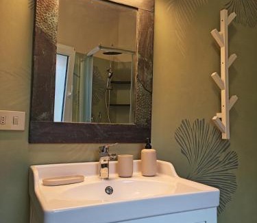 Calice Ligure House | SECRET GARDEN-bike-friendly home-MANDARANCIO