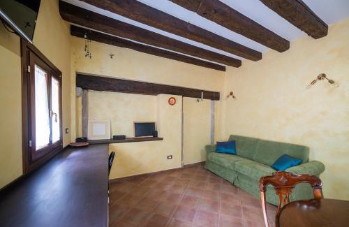 Santa Croce Apartment | Secret Garden - comfortable and central