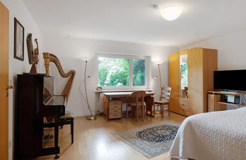 Muellheim Apartment | Secret Garden