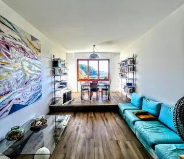 Avenza Apartment | -Secret View - Marina di Carrara