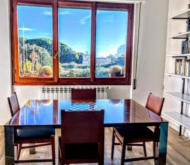 Avenza Apartment | -Secret View - Marina di Carrara