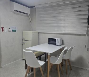 Seolcheon-myeon Villa | secretonhouse open 9min walk from Hongdae Station